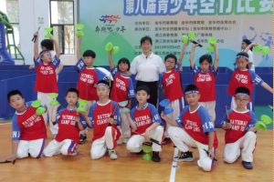 熱烈祝賀方格外國語學(xué)校空竹校隊在第八屆青少年空竹比賽中喜獲金獎！